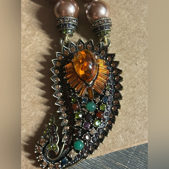 Heidi Daus "Divine Miss Paisley" crystal and faux pearl statement necklace - Picture 4 of 6